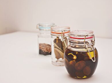 Como etiquetar potes herméticos