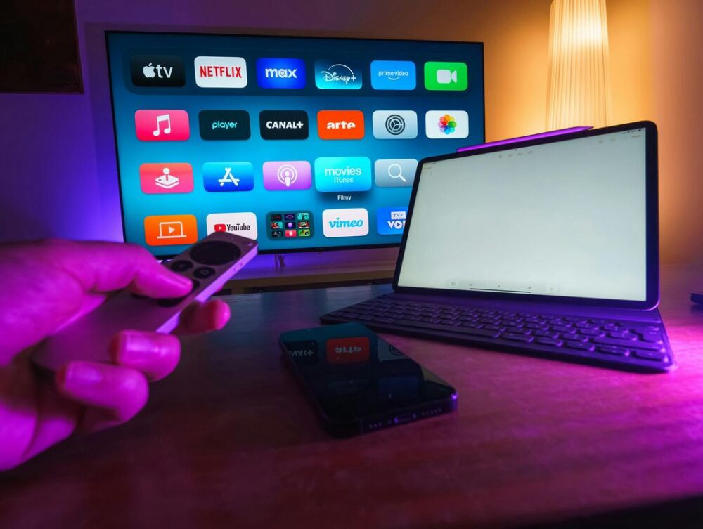 Recarga UniTv Mensal vs. UniTv Recarga Anual