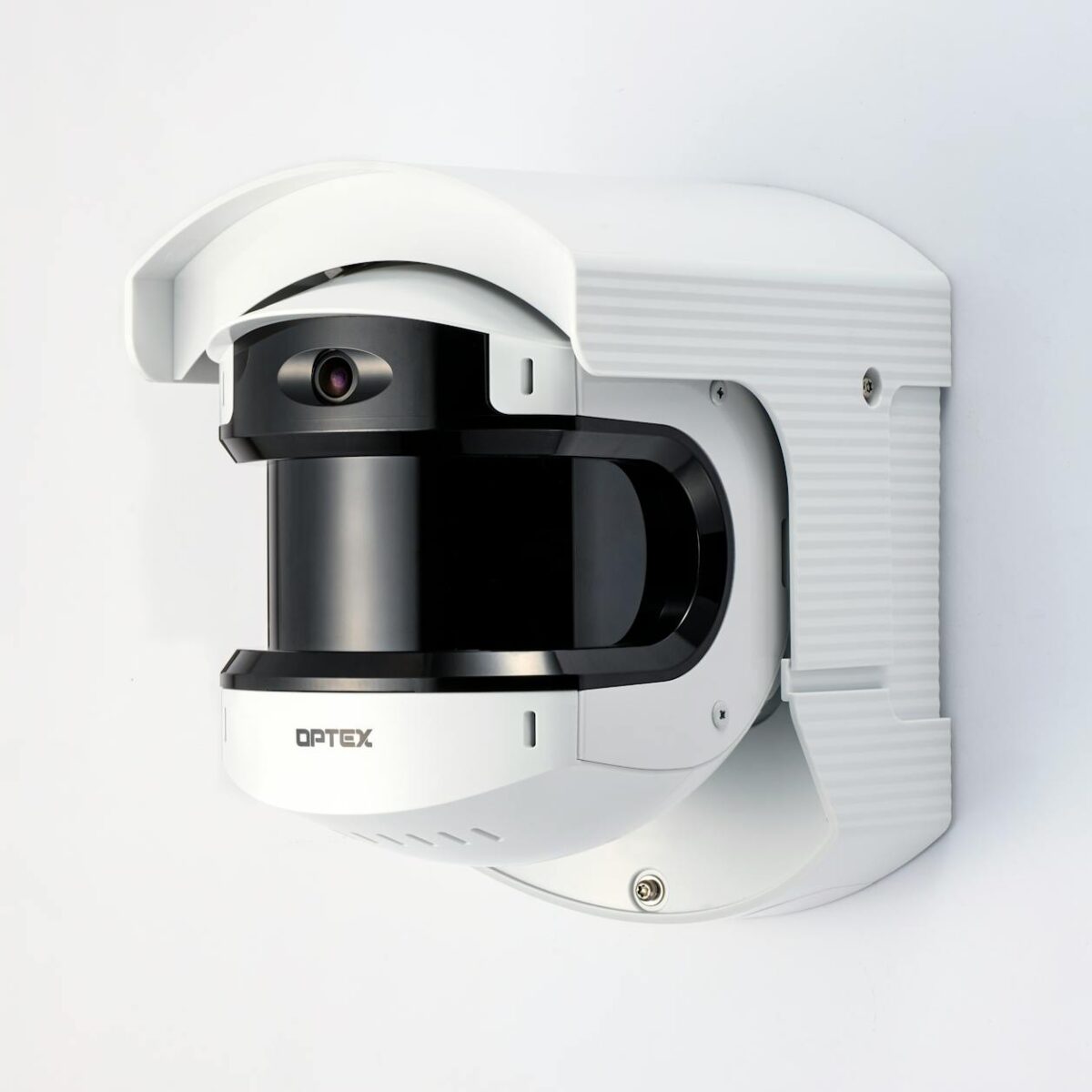 Para proteger sua câmera profissional da maresia e areia, utilize capas de chuva e areia, bolsas estanques, filtros UV e para