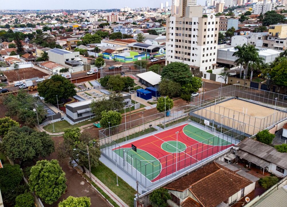 Condições de trabalho nas escolas públicas