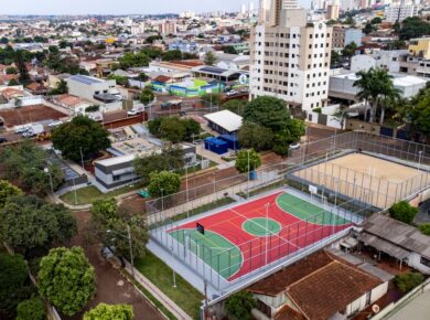 Condições de trabalho nas escolas públicas